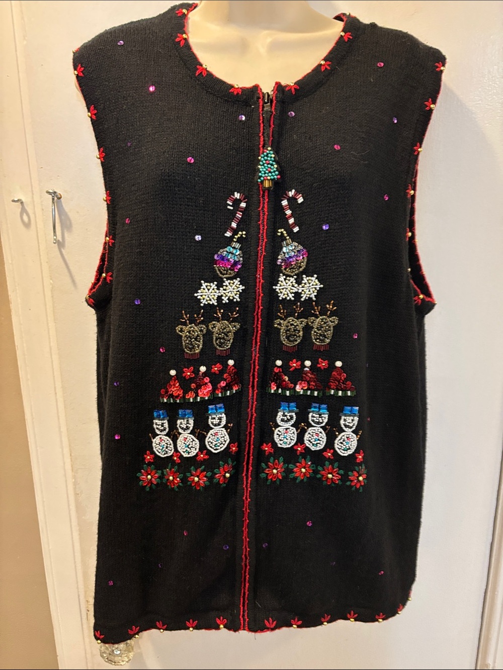 Vintage Holiday Editions 1X 18W Embellished Christmas Sweater Vest 26-380
